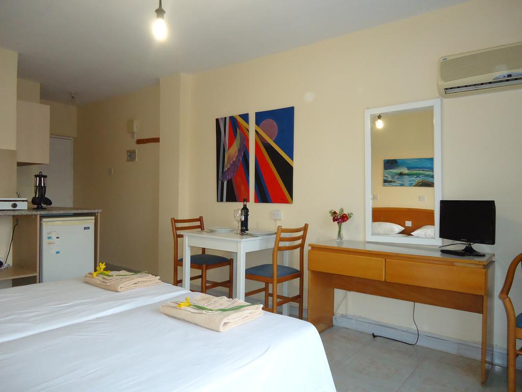 Marisa Hotel Apartments Ayia Napa Exterior foto