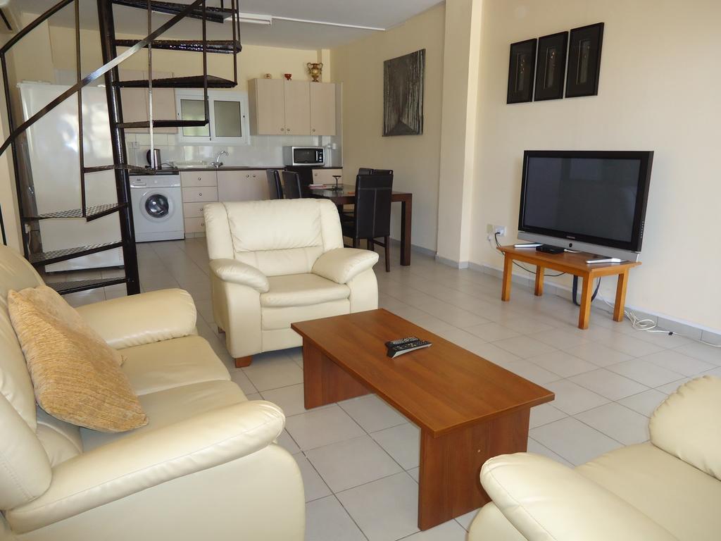 Marisa Hotel Apartments Ayia Napa Exterior foto