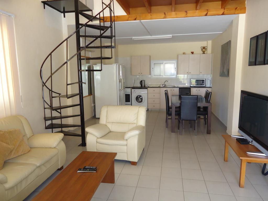 Marisa Hotel Apartments Ayia Napa Exterior foto