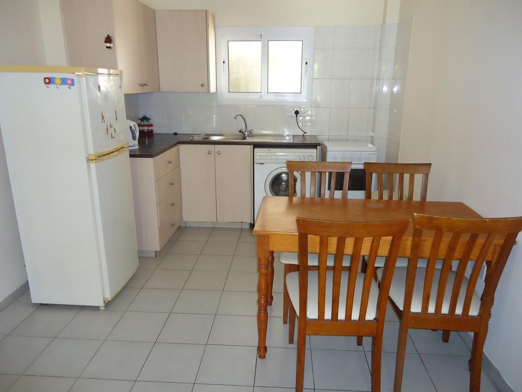 Marisa Hotel Apartments Ayia Napa Exterior foto